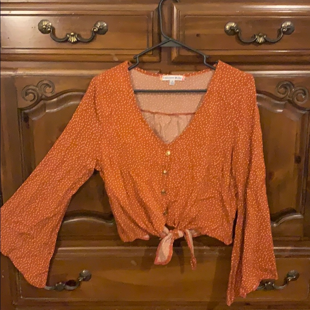 Cropped bell sleeve top